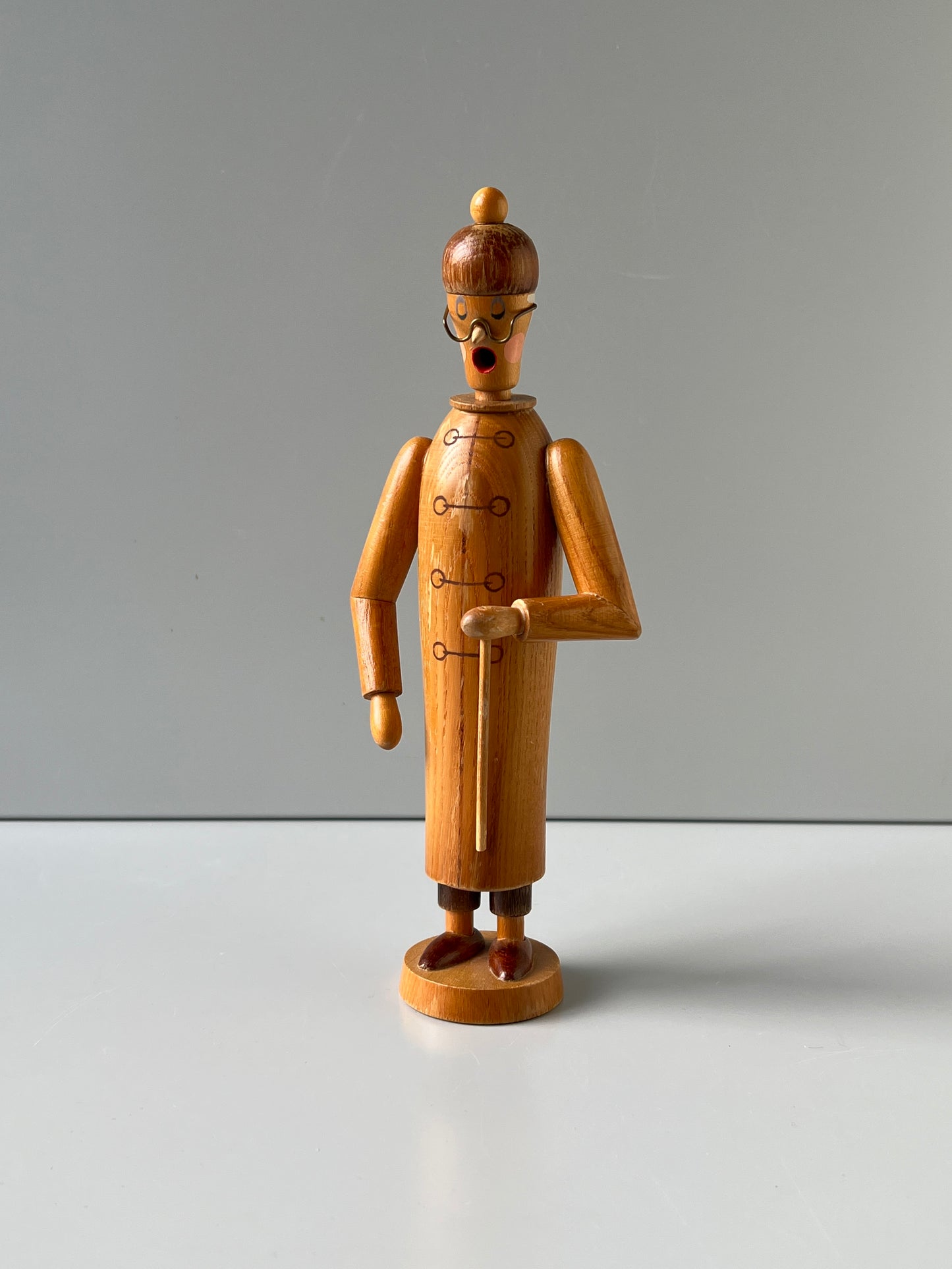 OBJEKT DER WOCHE Räuchermännchen